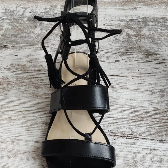 Like New Nine West Black Gladiator Sandal - Picture 6 of 14